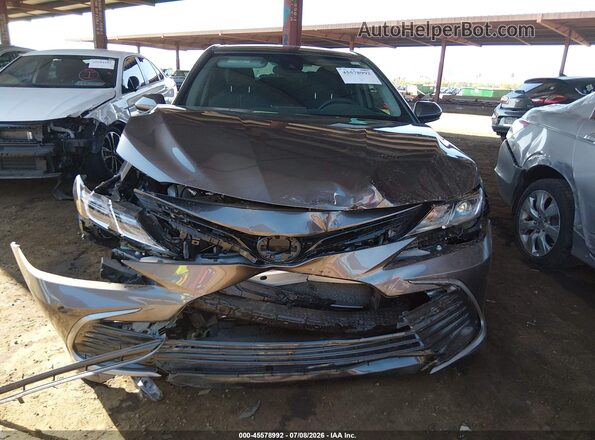 4T1C11AK3NU044652 2022 TOYOTA CAMRY Gray Front view
