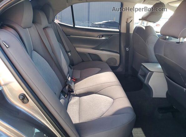 4T1C11AK3PU084376 2023 TOYOTA CAMRY Gray Widok tylnych siedzeń
