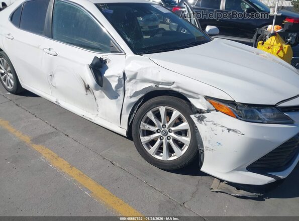 4T1C11AK4LU342754 2020 TOYOTA CAMRY White Դիմացի տեսք