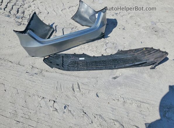 4T1C11AK4LU986819 2020 TOYOTA CAMRY Silver Vista del compartimento del motor