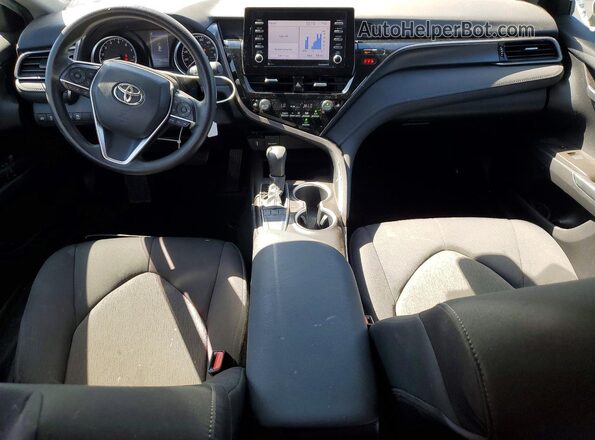 4T1C11AK4NU064652 2022 TOYOTA CAMRY White Առջևի վահանակի տեսք