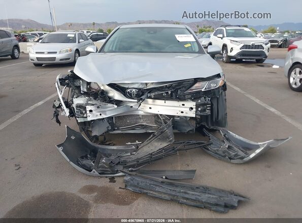 4T1C11AK4RU891007 2024 TOYOTA CAMRY Silver Դիմացի տեսք
