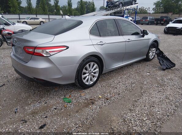 4T1C11AK6LU509194 2020 TOYOTA CAMRY Серебряный Задняя правая четверть