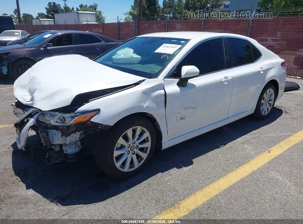 4T1C11AK6LU888536 2020 TOYOTA CAMRY White Vista tres cuartos delantera izquierda