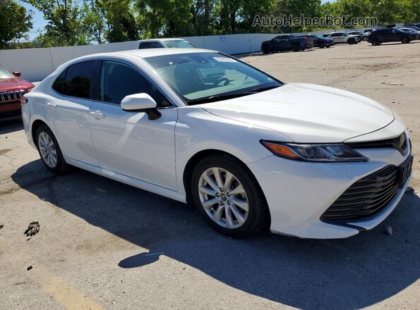 4T1C11AK7LU942314 2020 TOYOTA CAMRY White Przód prawy