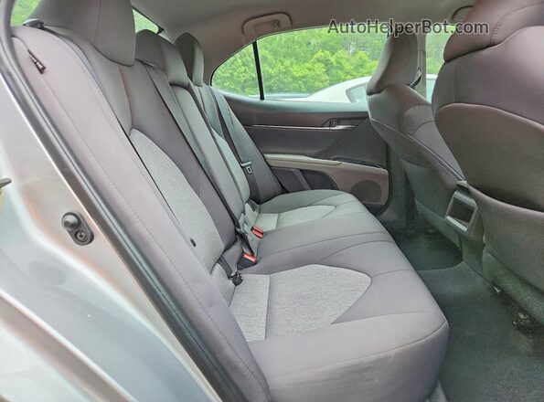 4T1C11AK7LU974213 2020 TOYOTA CAMRY Silver Rear seats view