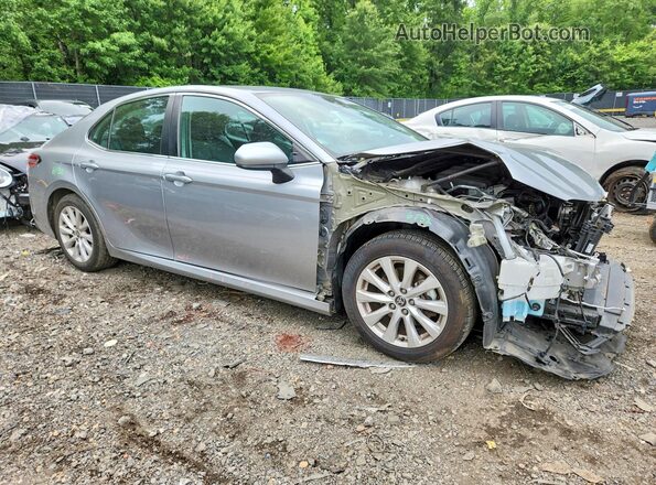 4T1C11AK7LU974213 2020 TOYOTA CAMRY Silver Front right