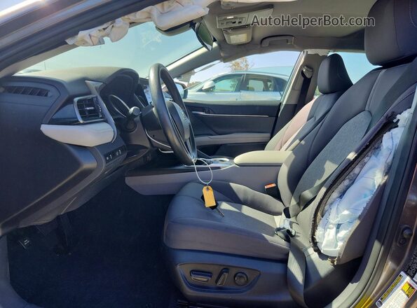 4T1C11AK7RU263376 2024 TOYOTA CAMRY White Front interior view
