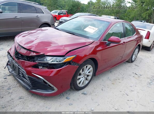 4T1C11AK8MU601876 2021 TOYOTA CAMRY Red Передня ліва чверть