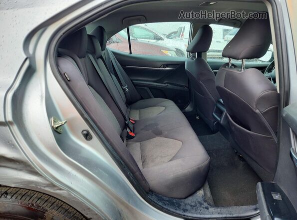 4T1C11AK9LU331913 2020 TOYOTA CAMRY Silver Հետևի նստատեղերի տեսք