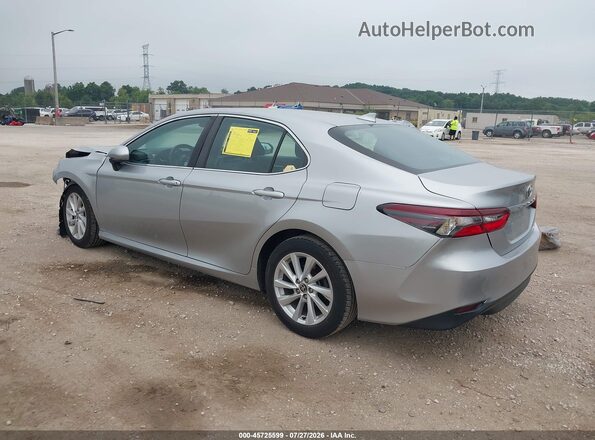 4T1C11BK2MU040394 2021 TOYOTA CAMRY Silver Հետևի ձախ