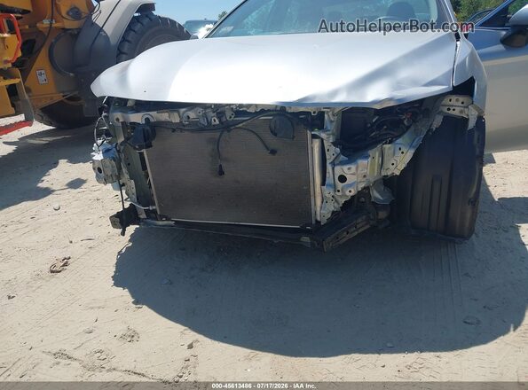 4T1C11BK4LU004544 2020 TOYOTA CAMRY Silver Դիմացի տեսք