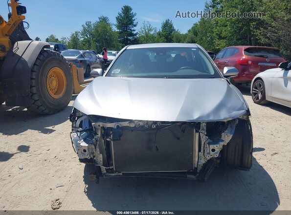 4T1C11BK4LU004544 2020 TOYOTA CAMRY Silver Սալոնի հետևի տեսք