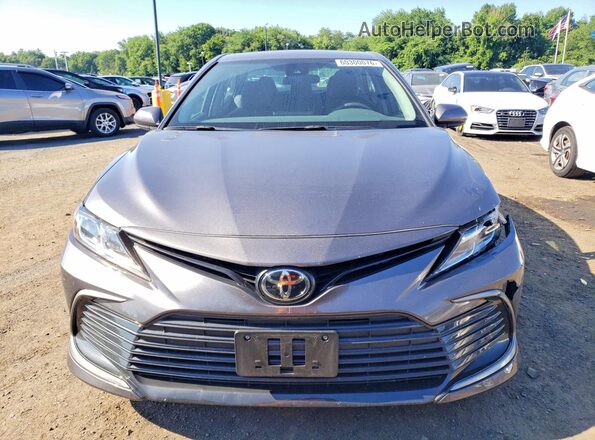 4T1C11BKXMU030129 2021 TOYOTA CAMRY Gray Դիմացի տեսք