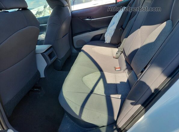 4T1C31AK1MU553003 2021 TOYOTA CAMRY White უკანა სავარძლების ხედი