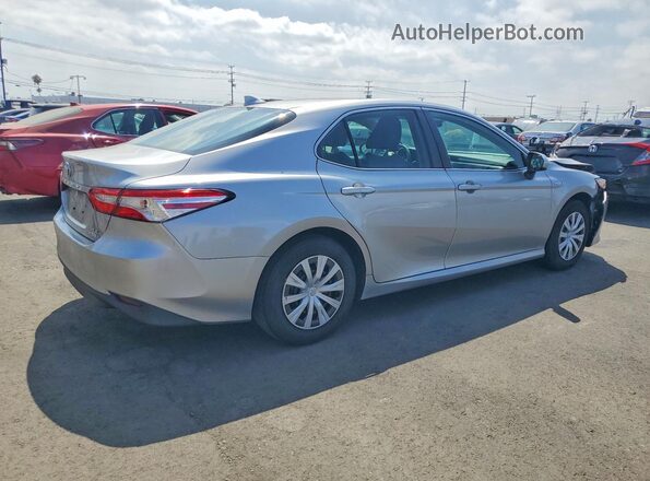 4T1C31AK5LU529902 2020 TOYOTA CAMRY Silver Հետևի աջ