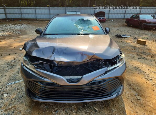 4T1C31AK6LU527320 2020 TOYOTA CAMRY Charcoal Widok z przodu