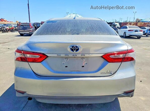 4T1C31AK9LU541194 2020 TOYOTA CAMRY Silver Հետևի տեսք