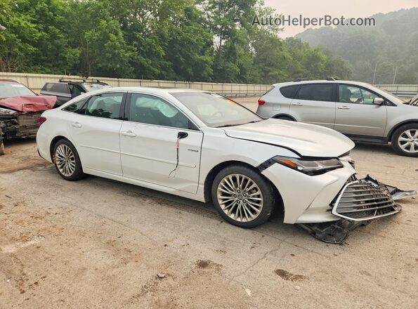 4T1D21FB6LU013130 2020 TOYOTA AVALON Белый Передняя правая четверть