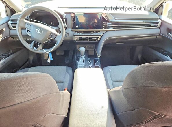 4T1DAACK0SU033458 2025 TOYOTA CAMRY Черный Вид панели приборов
