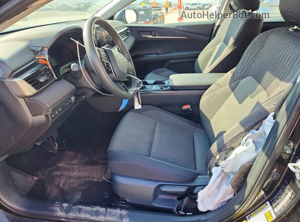 4T1DAACK0SU033458 2025 TOYOTA CAMRY Черный Вид салона спереди