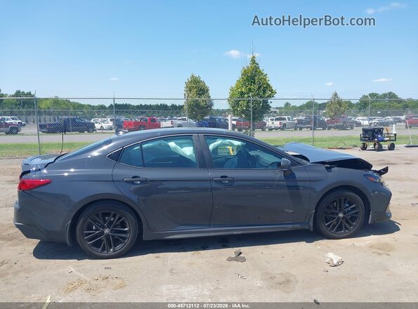 4T1DAACK0SU173994 2025 TOYOTA CAMRY Gray Սալոնի հետևի տեսք