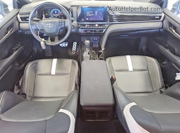 4T1DAACK0SU530879 2025 TOYOTA CAMRY White Dashboard view