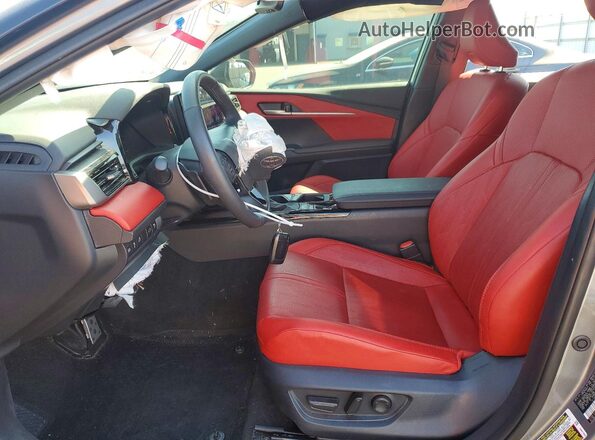 4T1DAACK0SU552512 2025 TOYOTA CAMRY Silver Вид салону спереду