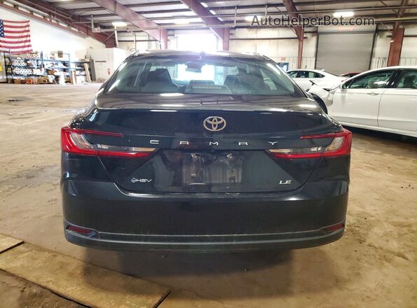 4T1DAACK0SU633915 2025 TOYOTA CAMRY Black Widok z tyłu