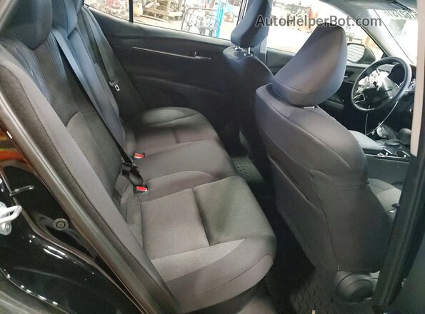 4T1DAACK0SU633915 2025 TOYOTA CAMRY Black Widok tylnych siedzeń