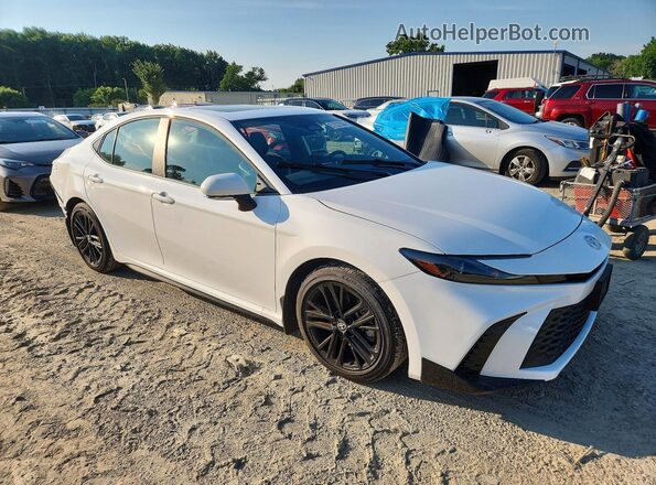 4T1DAACK0TU256097 2026 TOYOTA CAMRY White Передня права чверть