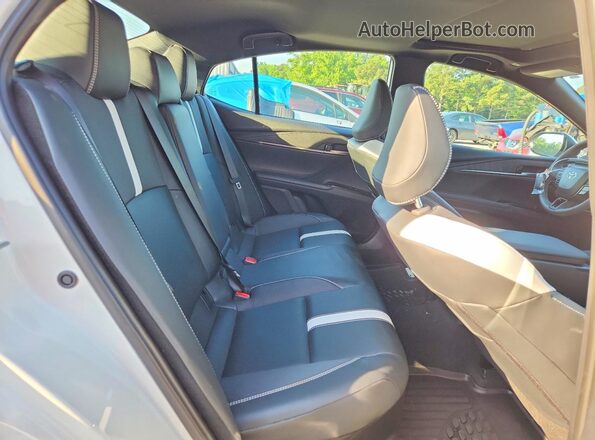 4T1DAACK0TU256097 2026 TOYOTA CAMRY White Вид задніх сидінь