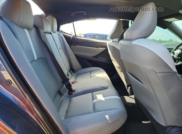 4T1DAACK0TU667631 2026 TOYOTA CAMRY Gray Հետևի նստատեղերի տեսք