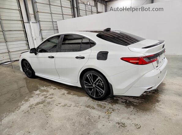 4T1DAACK1SU038183 2025 TOYOTA CAMRY White Հետևի ձախ
