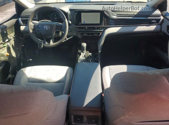4T1DAACK1SU073418 2025 TOYOTA CAMRY Black წინა პანელის ხედი