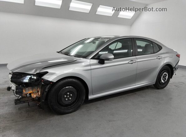 4T1DAACK1SU108040 2025 TOYOTA CAMRY Silver 