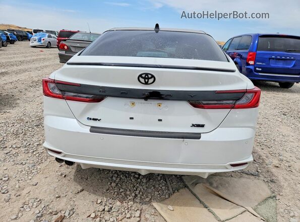 4T1DAACK1SU110533 2025 TOYOTA CAMRY White Rear view