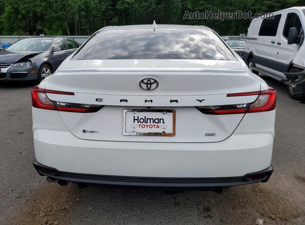 4T1DAACK1SU140311 2025 TOYOTA CAMRY White Widok z tyłu