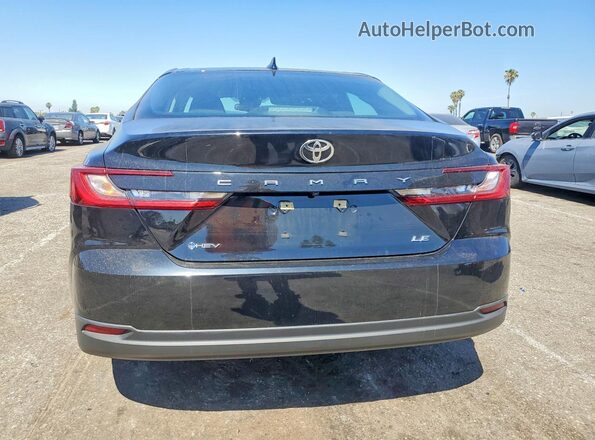4T1DAACK1SU509992 2025 TOYOTA CAMRY Black Հետևի տեսք