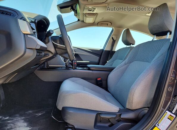 4T1DAACK1SU561588 2025 TOYOTA CAMRY Gray Vista interior delantera