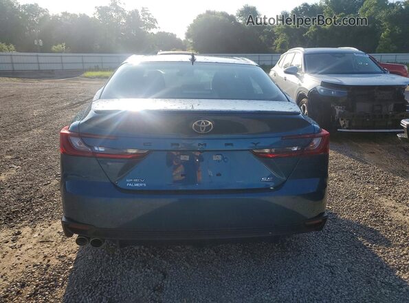 4T1DAACK1SU629291 2025 TOYOTA CAMRY Blue Հետևի տեսք