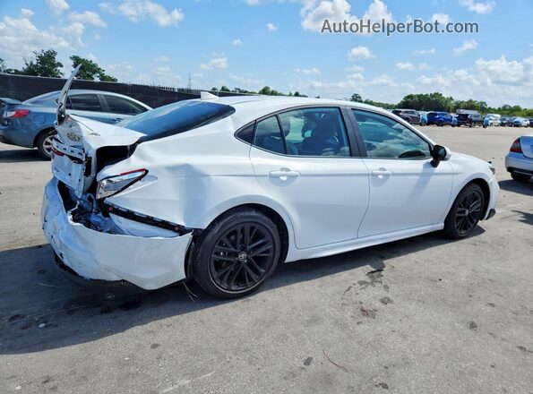 4T1DAACK1TU254956 2026 TOYOTA CAMRY White Задня права чверть