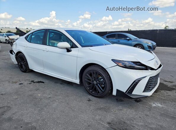 4T1DAACK1TU254956 2026 TOYOTA CAMRY White Передня права чверть