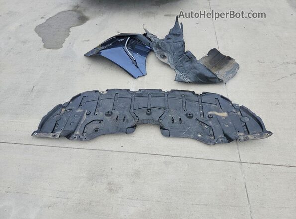 4T1DAACK1TU678959 2026 TOYOTA CAMRY Blue ძრავის განყოფილების ხედი
