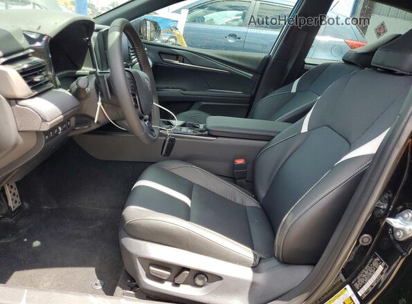 4T1DAACK1TU706985 2026 TOYOTA CAMRY Black Widok wnętrza z przodu