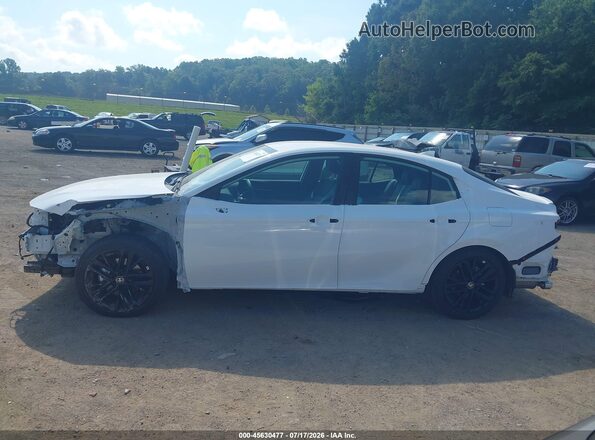4T1DAACK1TU752574 2026 TOYOTA CAMRY White Սալոնի 360 աստիճան տեսք