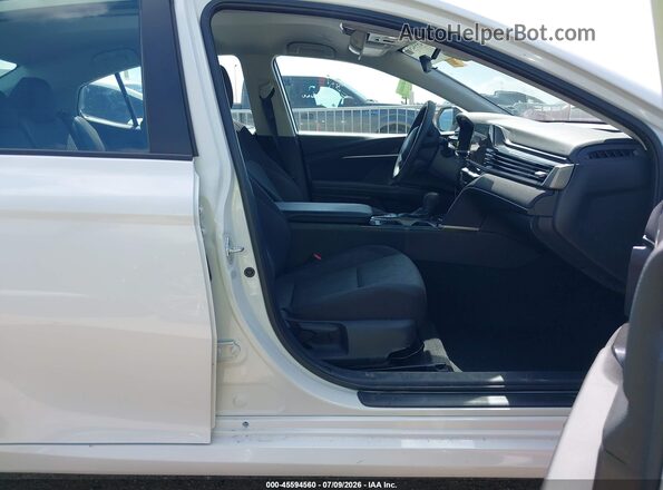 4T1DAACK2SU064436 2025 TOYOTA CAMRY White Widok wnętrza z przodu