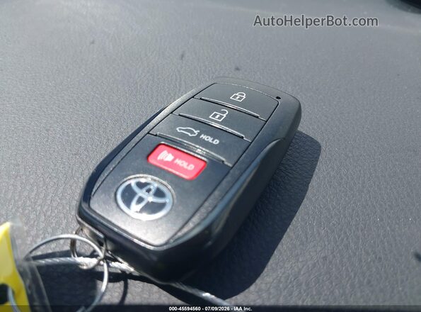 4T1DAACK2SU064436 2025 TOYOTA CAMRY White Widok deski rozdzielczej