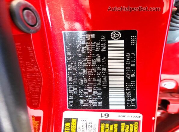 4T1DAACK2SU119774 2025 TOYOTA CAMRY Red Vista de la etiqueta del VIN