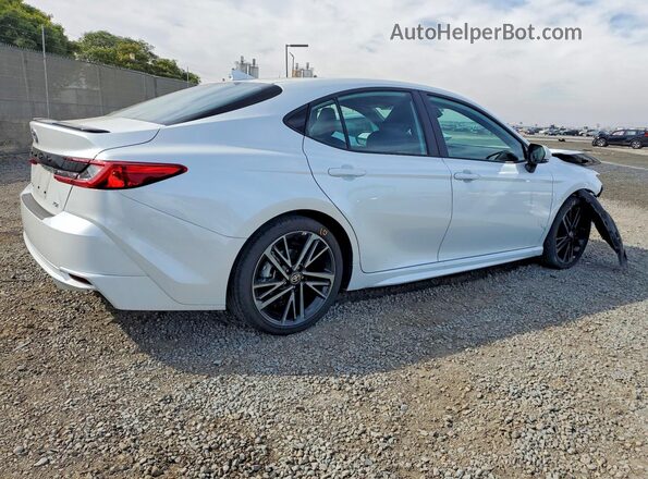 4T1DAACK2SU159529 2025 TOYOTA CAMRY White Trasero derecho